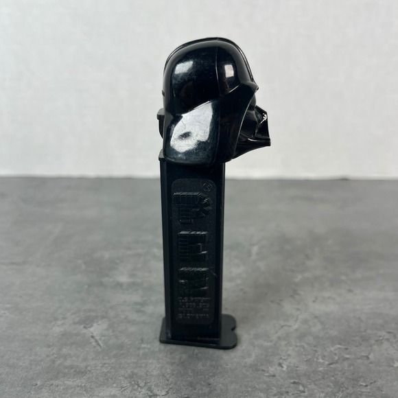 Darth Vader PEZ Dispenser Star Wars Collectible Black Made in Slovenia - Picture 8 of 12